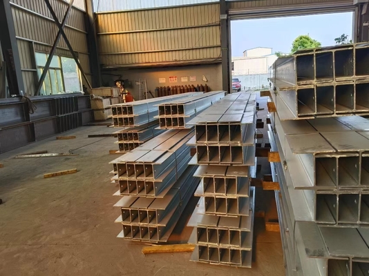 الحرارة الغطس المسبوكة C قسم Purlins الاختيار النهائي للمباني القوية الدائمة