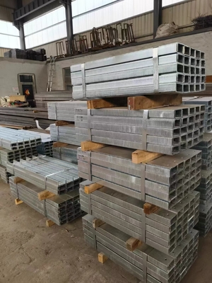 100UC-310UC عمودات القطاع C المصنوعة من الفولاذ المصنوع من الحديد لبناء الجسور
